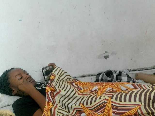 Claudiaah live cam on BongaCams