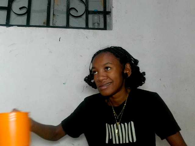 Claudiaah live cam on BongaCams
