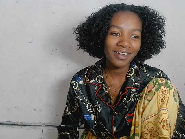Claudiaah live cam on BongaCams