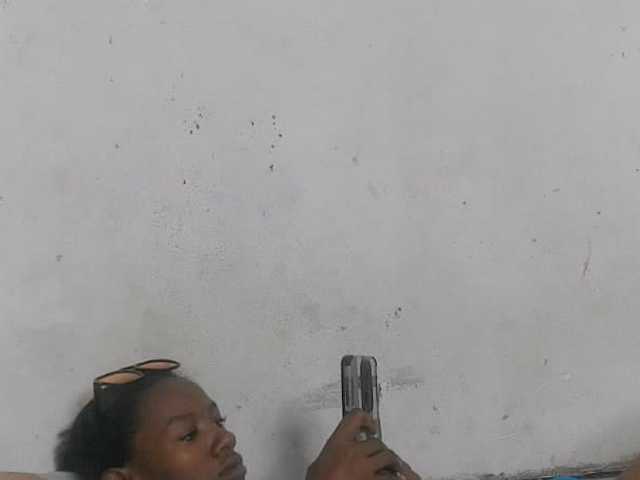 Claudiaah live cam on BongaCams