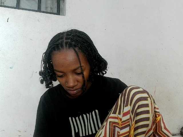 Claudiaah live cam on BongaCams