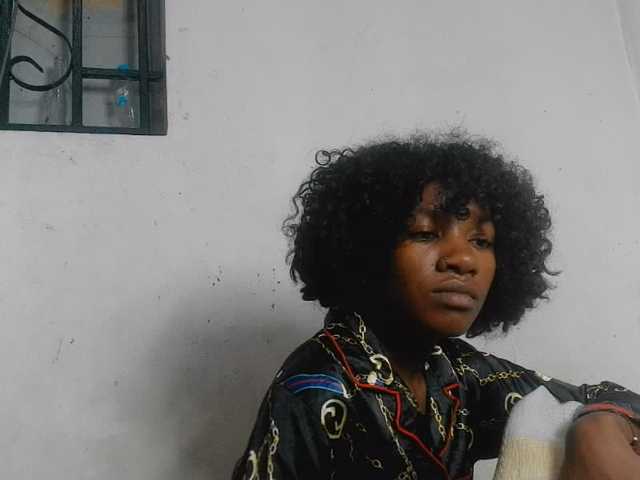 Claudiaah live cam on BongaCams