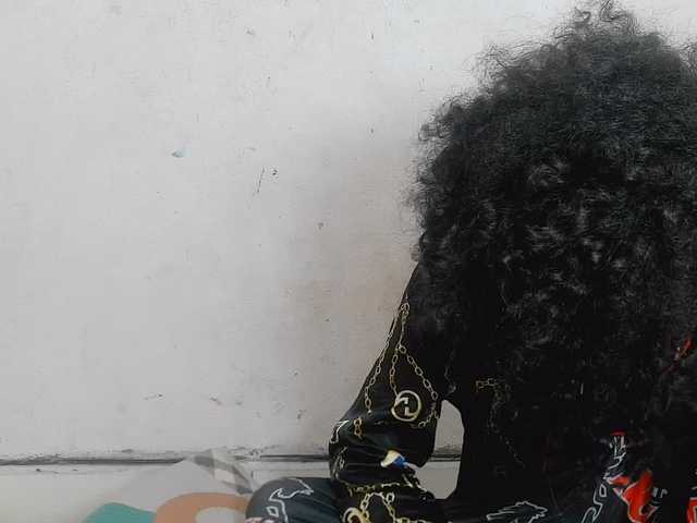 Claudiaah live cam on BongaCams