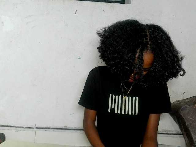 Claudiaah live cam on BongaCams