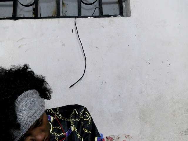 Claudiaah live cam on BongaCams