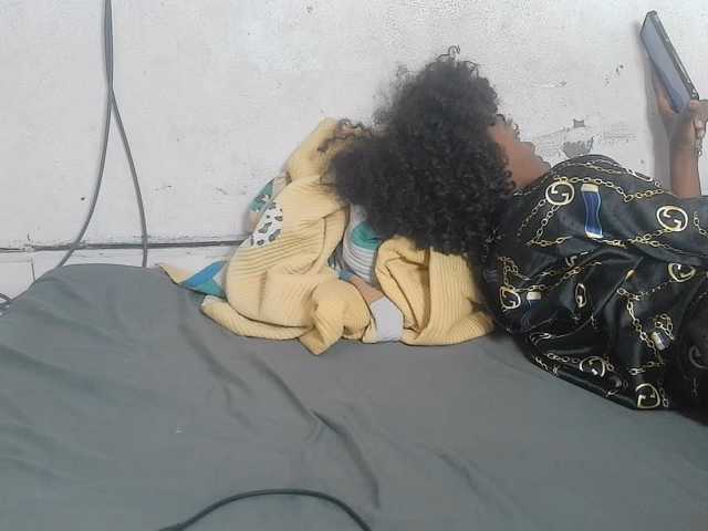 Claudiaah live cam on BongaCams