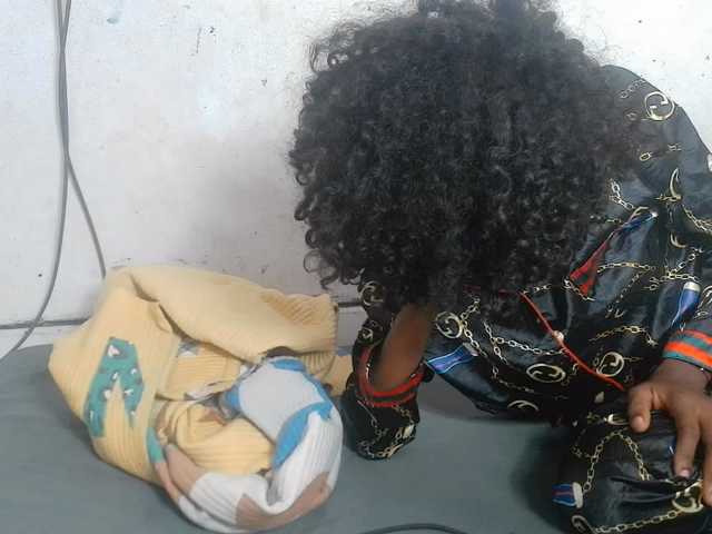 Claudiaah live cam on BongaCams