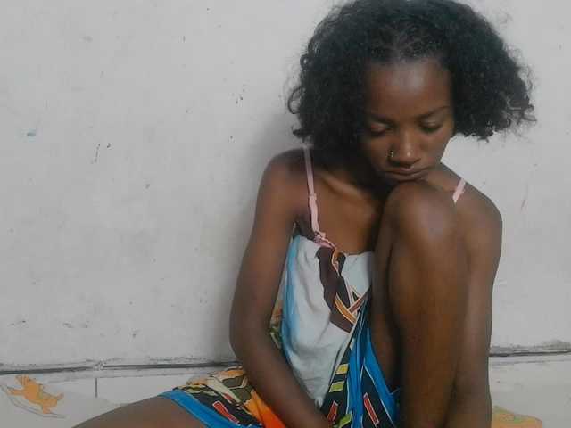 Claudiaah live cam on BongaCams