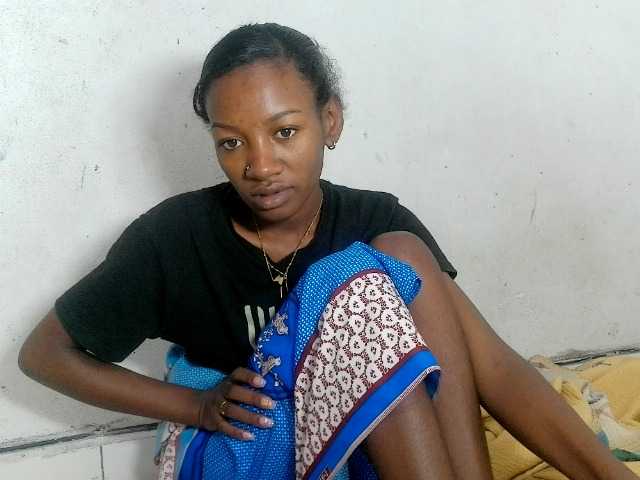 Claudiaah live cam on BongaCams