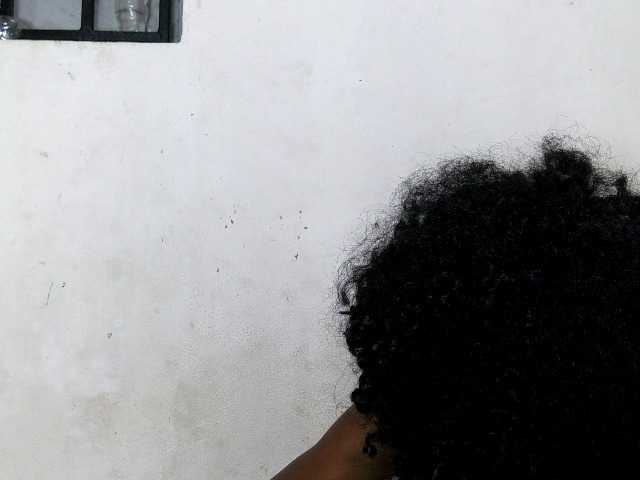 Claudiaah live cam on BongaCams