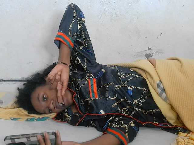 Claudiaah live cam on BongaCams