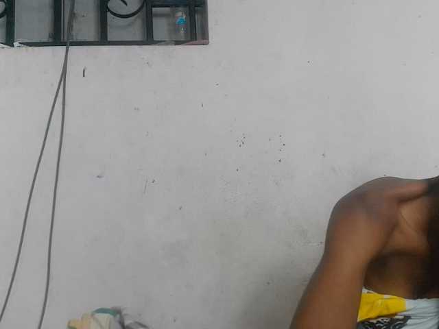 Claudiaah live cam on BongaCams