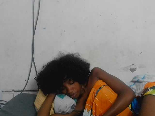 Claudiaah live cam on BongaCams