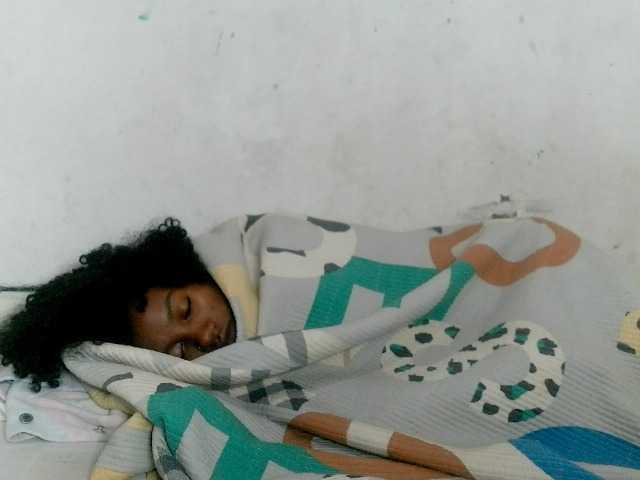 Claudiaah live cam on BongaCams