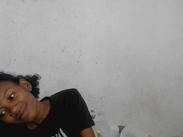 Claudiaah live cam on BongaCams