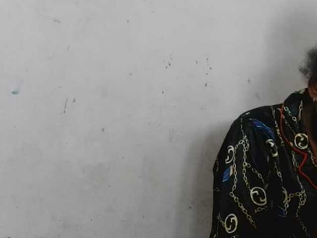 Claudiaah live cam on BongaCams