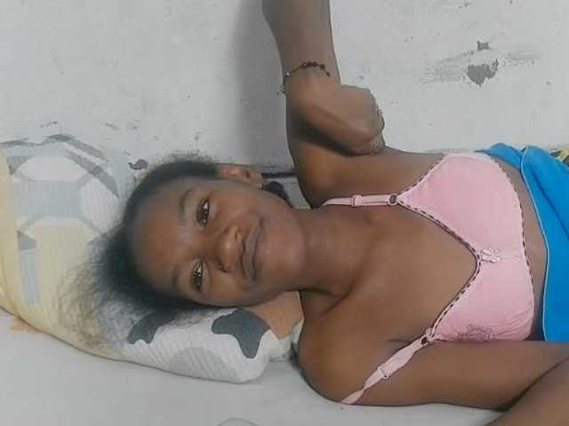 Claudiaah live cam on BongaCams