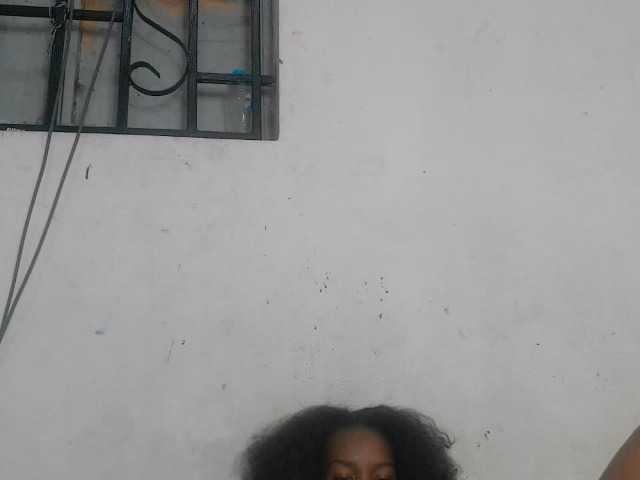 Claudiaah live cam on BongaCams