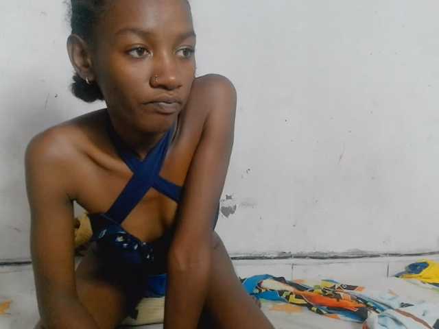Claudiaah live cam on BongaCams