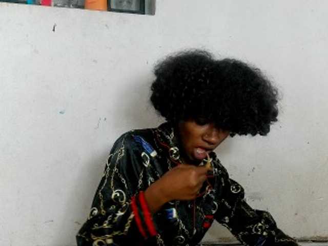Claudiaah live cam on BongaCams