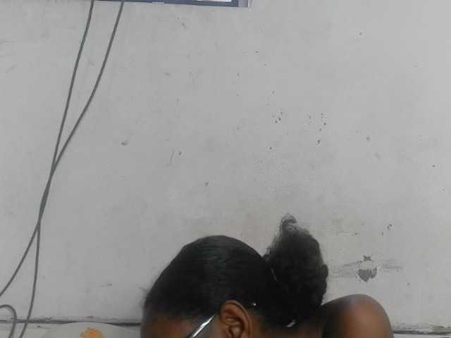 Claudiaah live cam on BongaCams