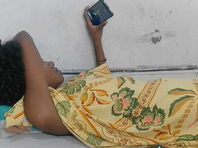 Claudiaah live cam on BongaCams