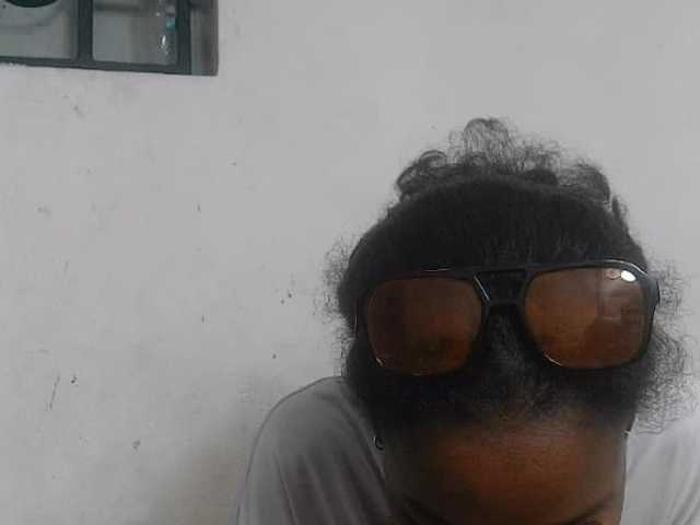 Claudiaah live cam on BongaCams
