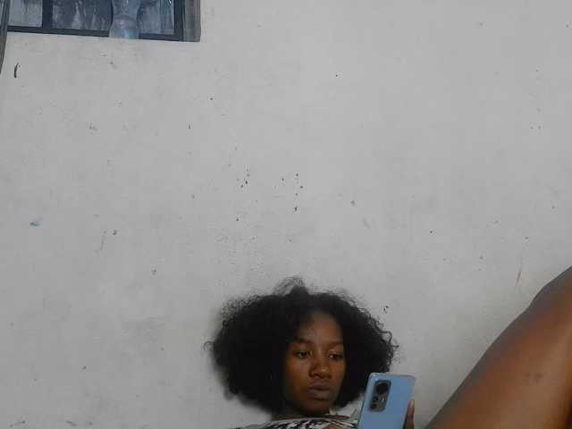 Claudiaah live cam on BongaCams