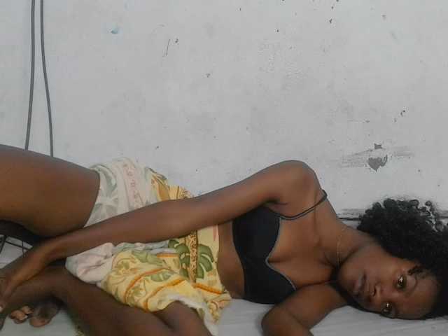 Claudiaah live cam on BongaCams