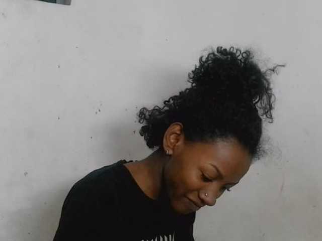 Claudiaah live cam on BongaCams