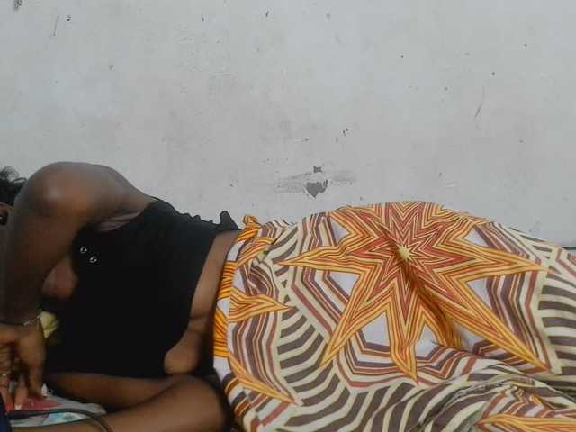 Claudiaah live cam on BongaCams