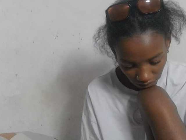 Claudiaah live cam on BongaCams