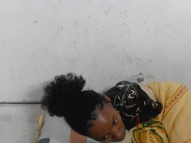 Claudiaah live cam on BongaCams