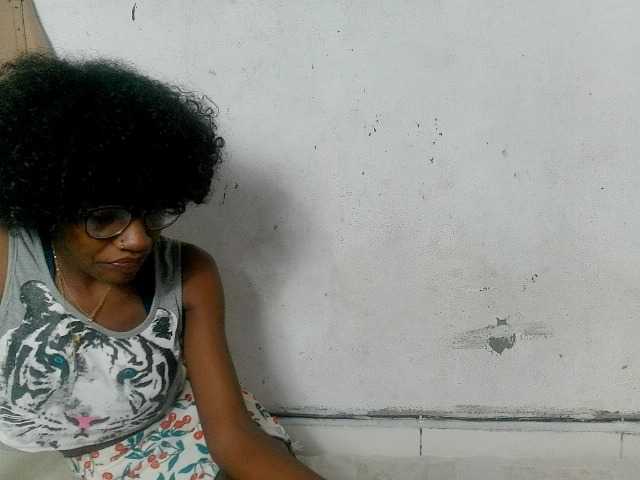 Claudiaah live cam on BongaCams
