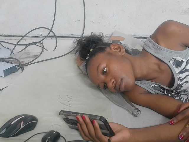 Claudiaah live cam on BongaCams