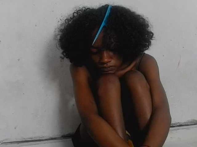 Claudiaah live cam on BongaCams