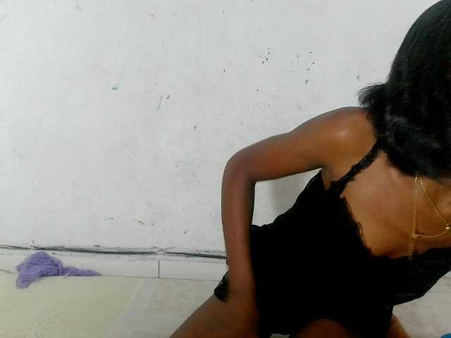Claudiaah live cam on BongaCams