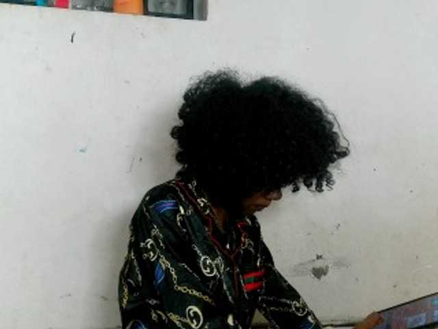 Claudiaah live cam on BongaCams