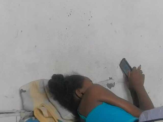 Claudiaah live cam on BongaCams