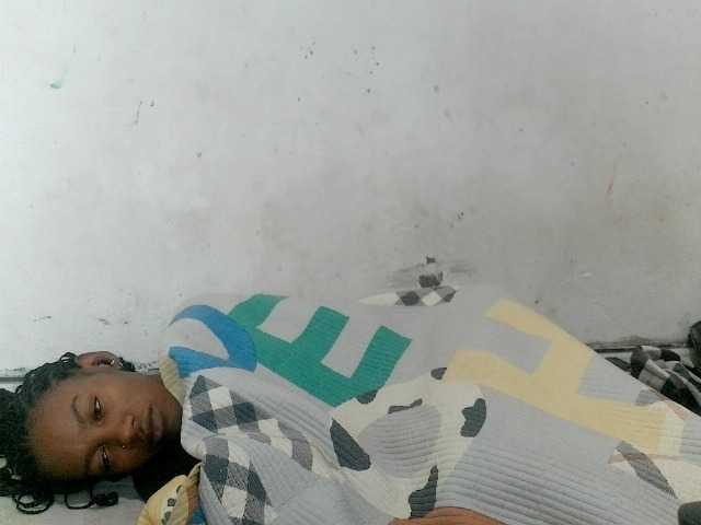 Claudiaah live cam on BongaCams