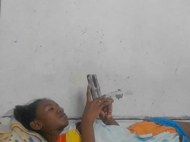 Claudiaah live cam on BongaCams