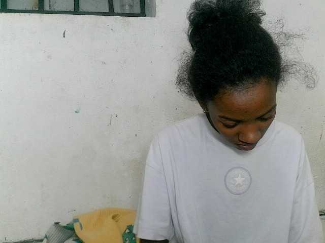 Claudiaah live cam on BongaCams