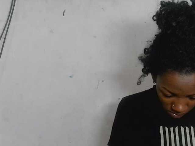 Claudiaah live cam on BongaCams