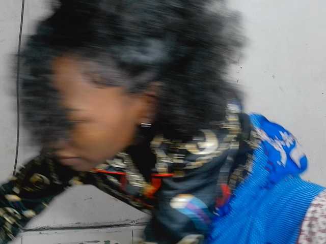 Claudiaah live cam on BongaCams