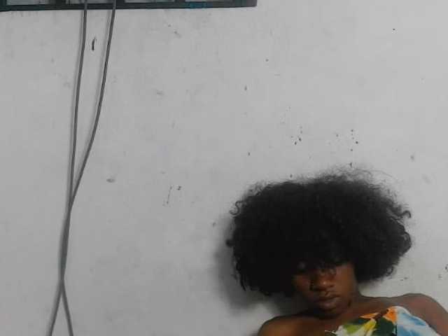 Claudiaah live cam on BongaCams