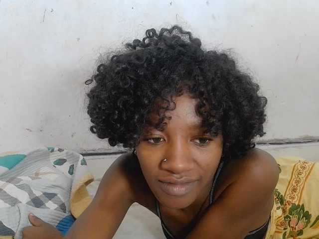 Claudiaah live cam on BongaCams