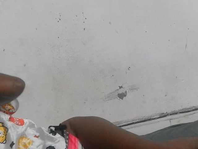 Claudiaah live cam on BongaCams