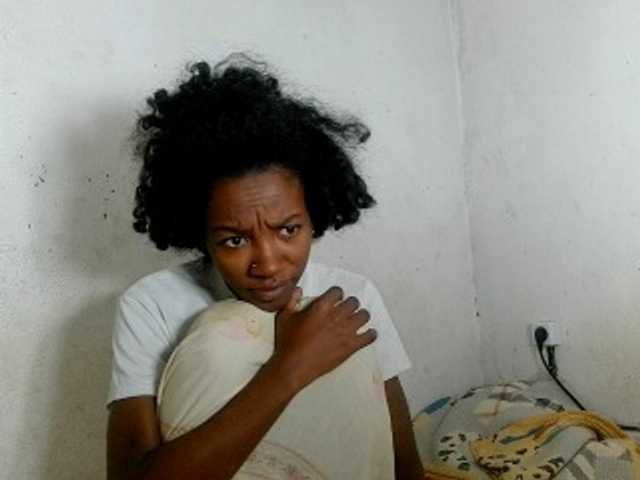 Claudiaah live cam on BongaCams