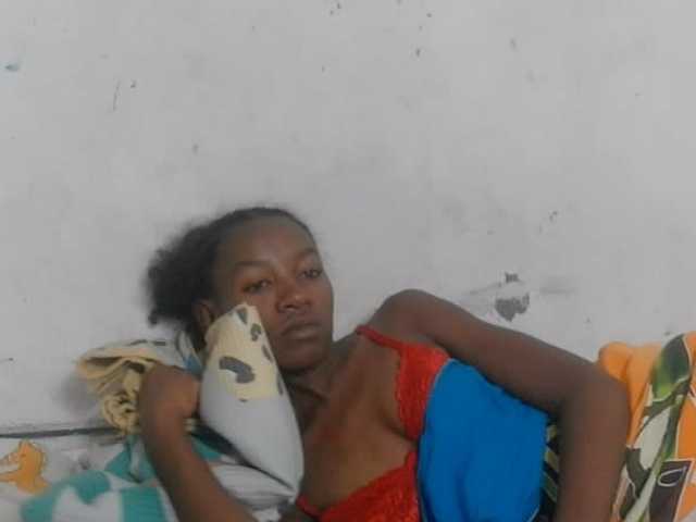 Claudiaah live cam on BongaCams