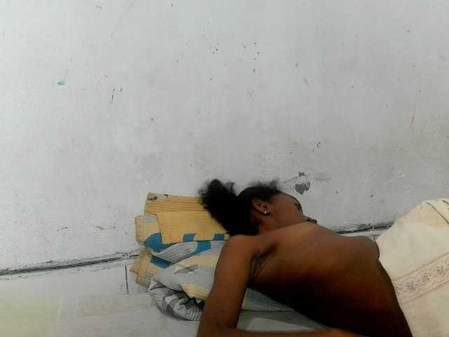 Claudiaah live cam on BongaCams